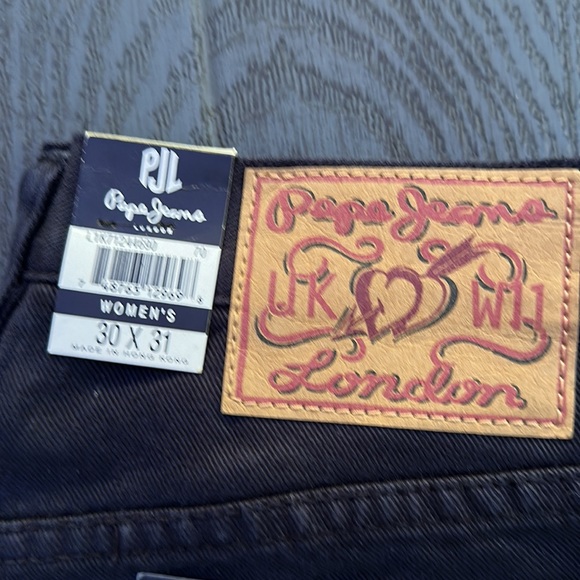 Woman’s Vintage Pepe Jeans - NWT - Picture 2 of 5